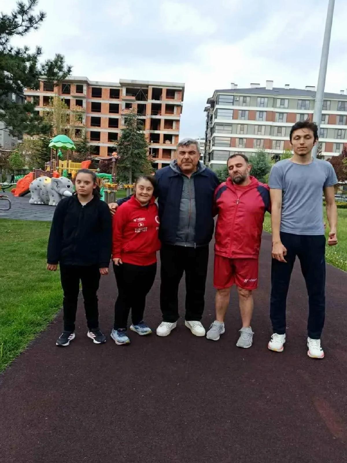 Özel Sporculara Destek Ziyareti