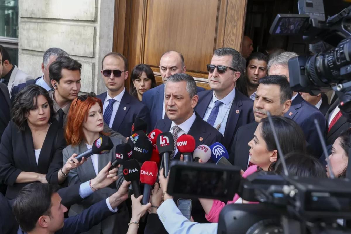 Özgür Özel: Saldırgan ‘Evlatlarına Kıymış Bir Katil’