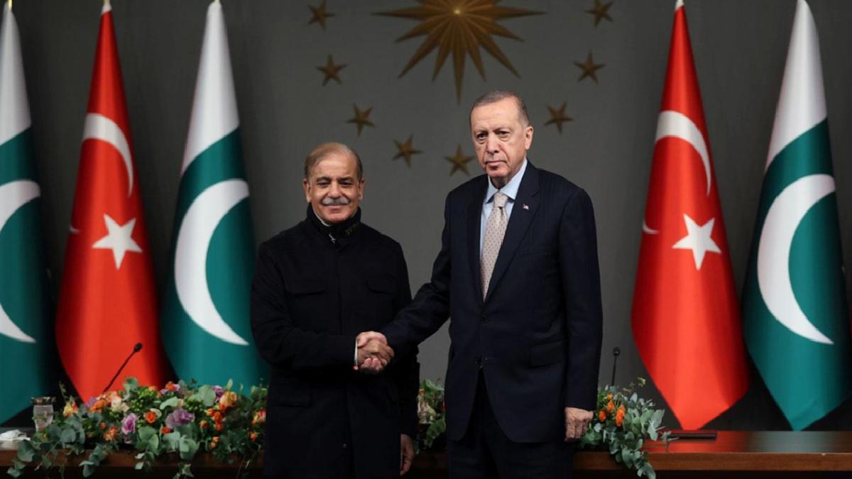 Pakistan Başbakanı Şahbaz Şerif: Türkiye’ye minnettarız