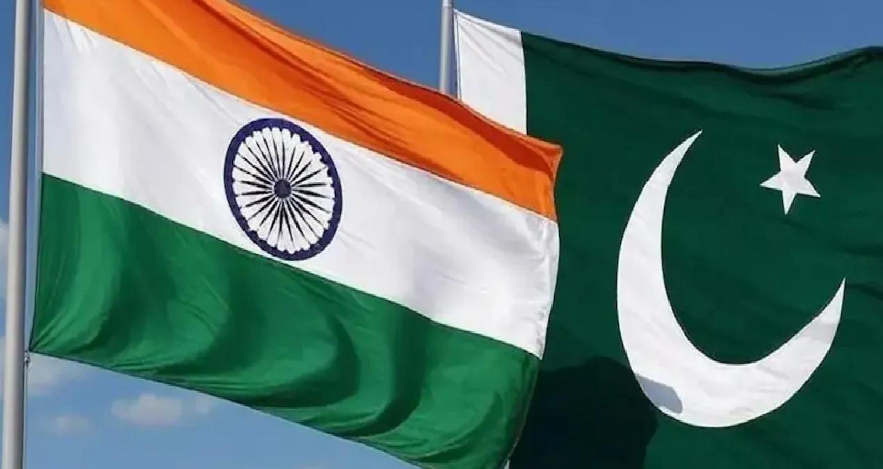 Pakistan, bombalı saldırıya ilişkin Hindistan’ı suçladı
