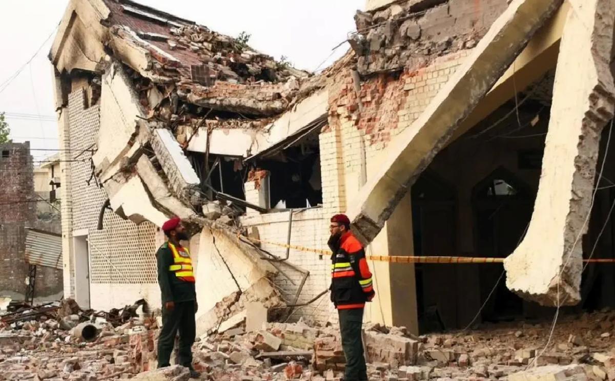 Pakistan- Hindistan Sınırında Çatışma: 26 Ölü