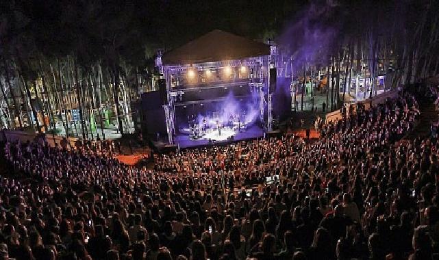 Paribu sponsorluğunda 2025 sezonu Açıkhava Konserleri başladı