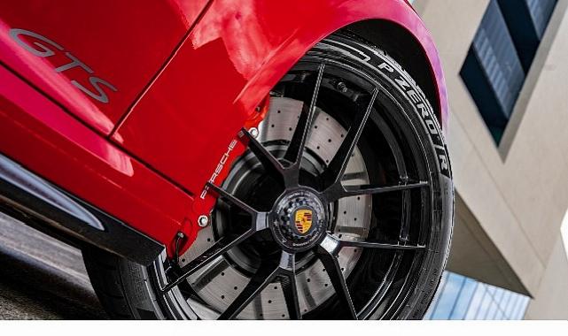 Pirelli, İlk Hibrit Motorlu Yeni Porsche 911 GTS’nin Ekipmanı Oldu