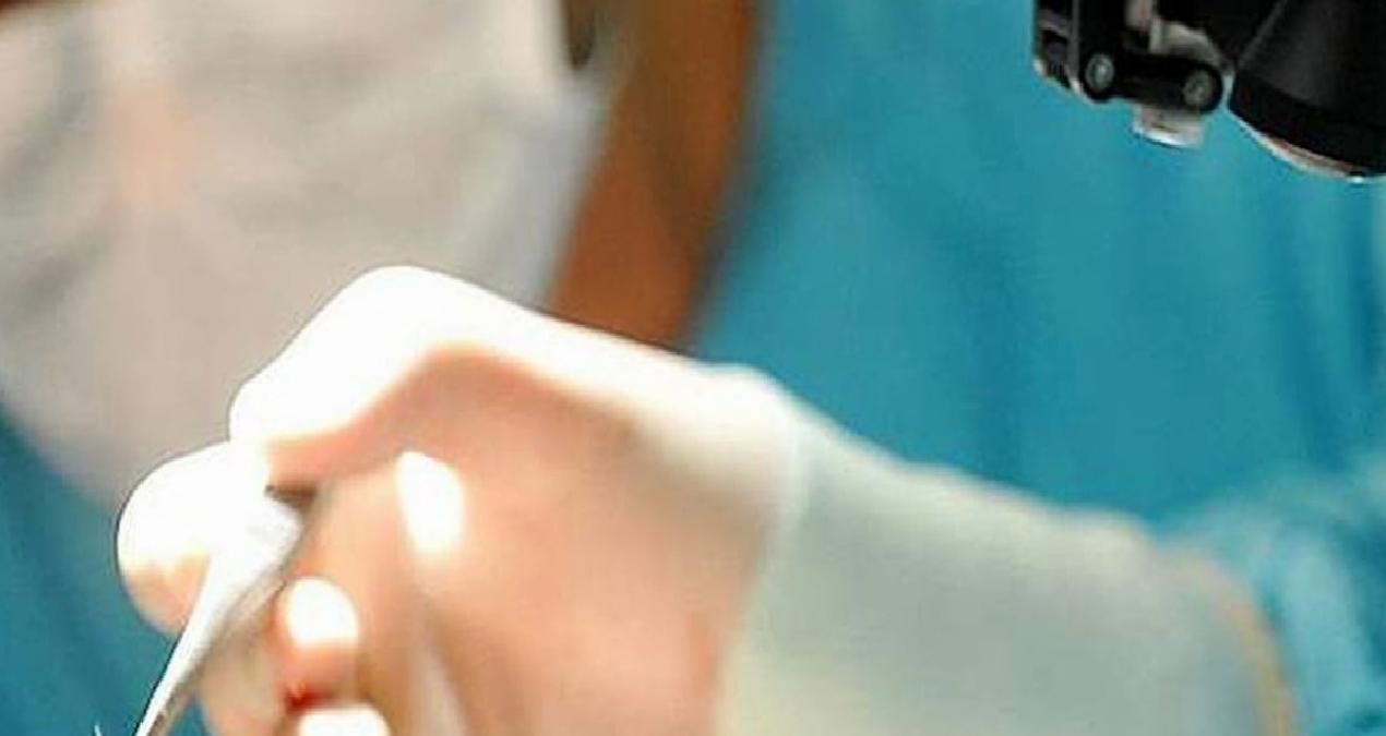 Profesör ile sekreterinin bıçak parası aldığı ortaya çıktı! Rüşvet ajandasıyla yakalandılar