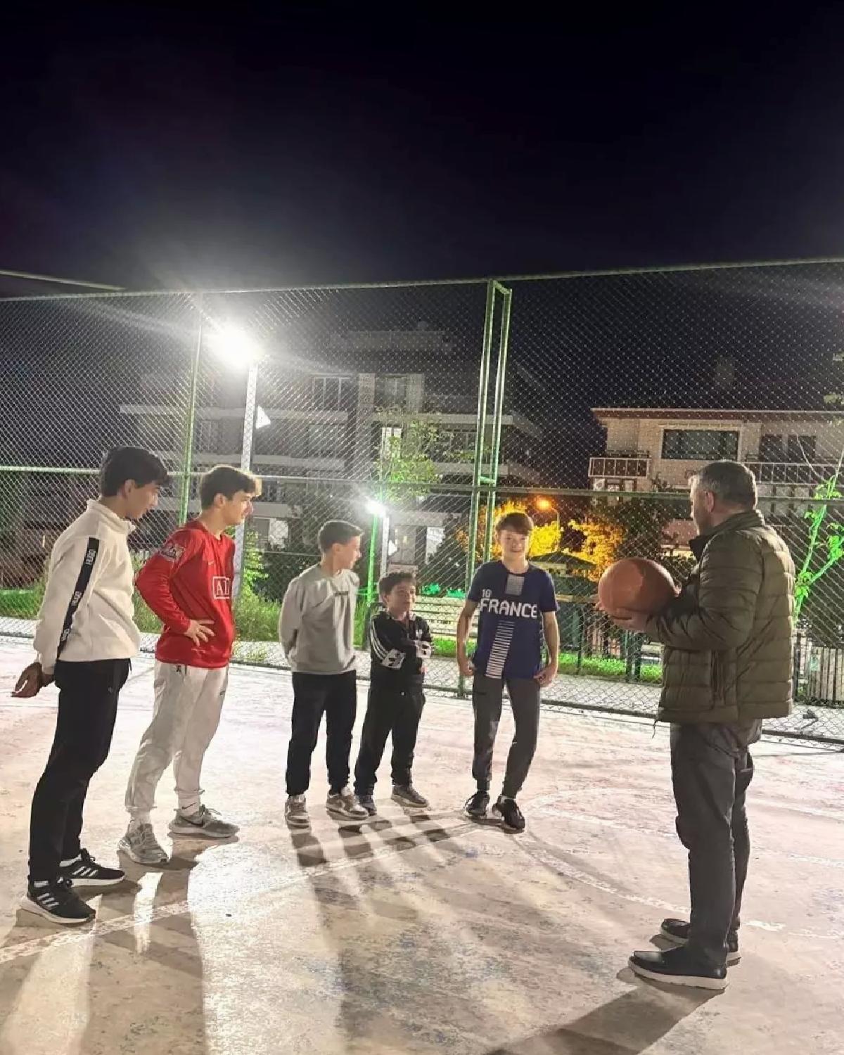 Pursaklar’da Spor Alanlarına Yatırımlar Devam Ediyor