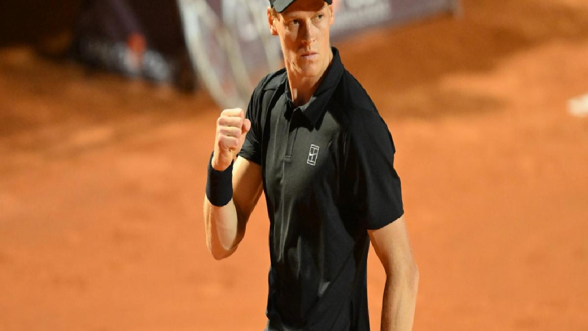 Roma Açık Tenis Turnuvası’nda Sinner ile Alcaraz finalde karşılaşacak