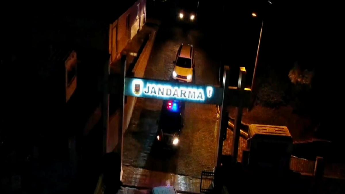 Rusya’da Interpol Kırmızı Bültenle, Gürcistan’da Yeşil Bültenle aranan 2 şahıs yakalandı