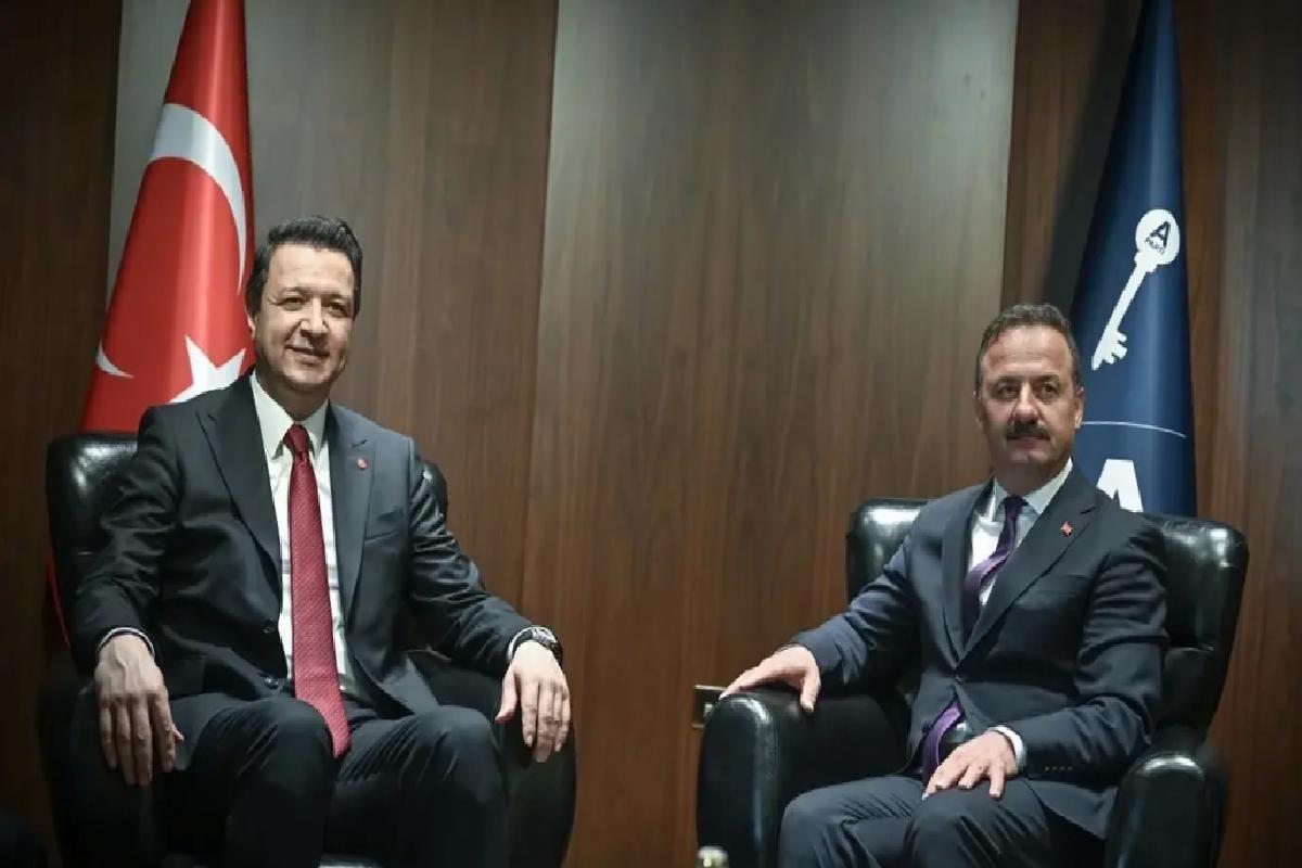 Saadet ve Anahtar Partisi Liderlerinden Verimli Toplantı