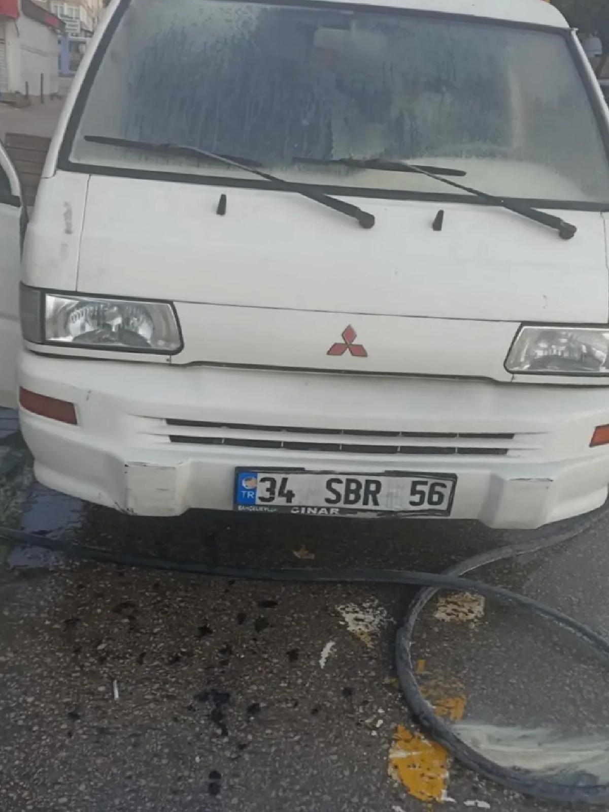 Safranbolu’da Park Halindeki Panelvanda Yangın