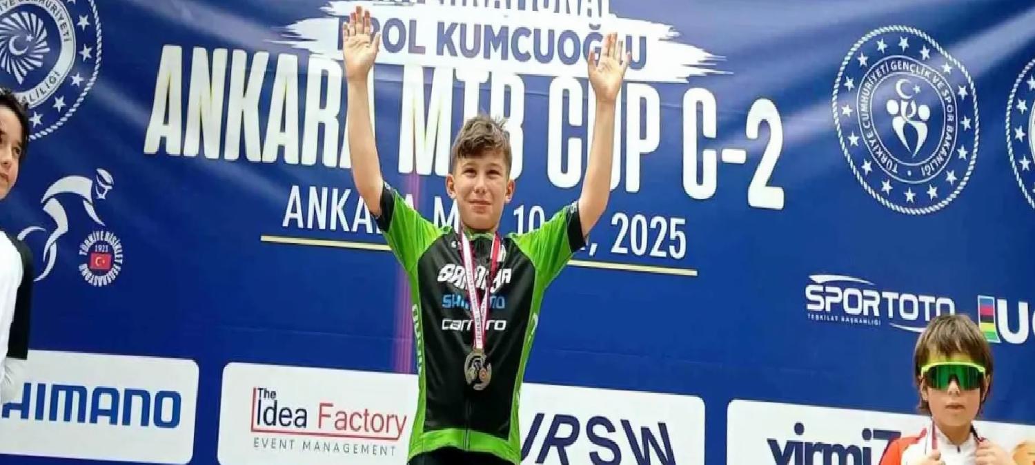 Sakarya Büyükşehir Belediyesi Spor Kulübü Sporcuları Başarılarına Devam Ediyor
