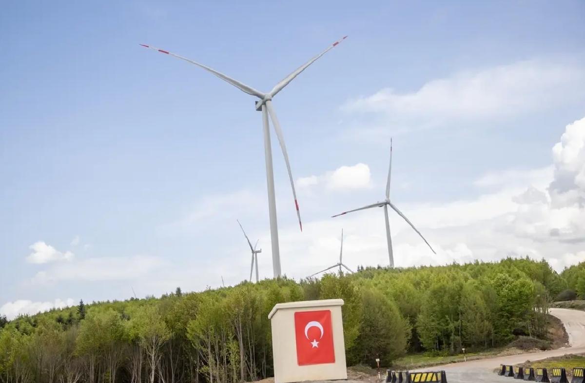 Sakarya’da Eksim Rüzgar Enerji Santrali açıldı
