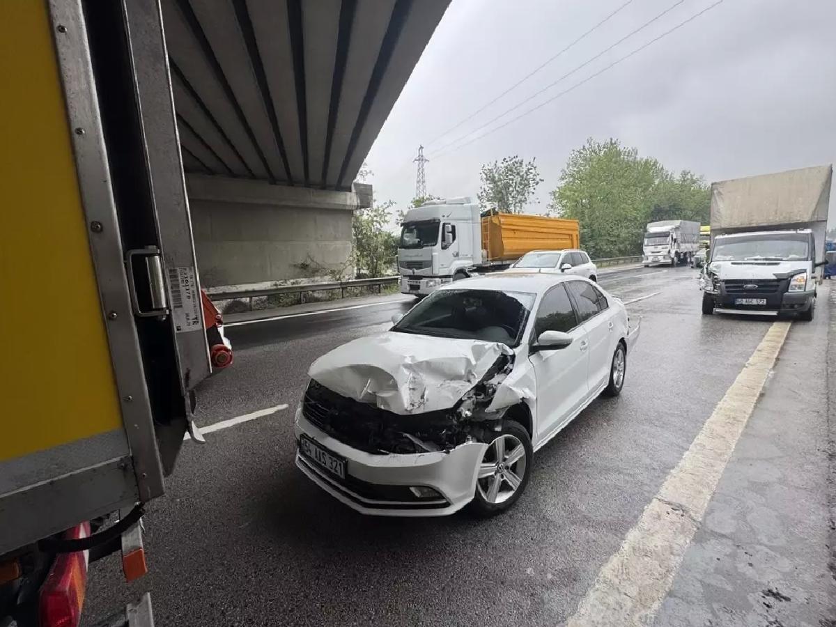 Sakarya’da Zincirleme Trafik Kazası