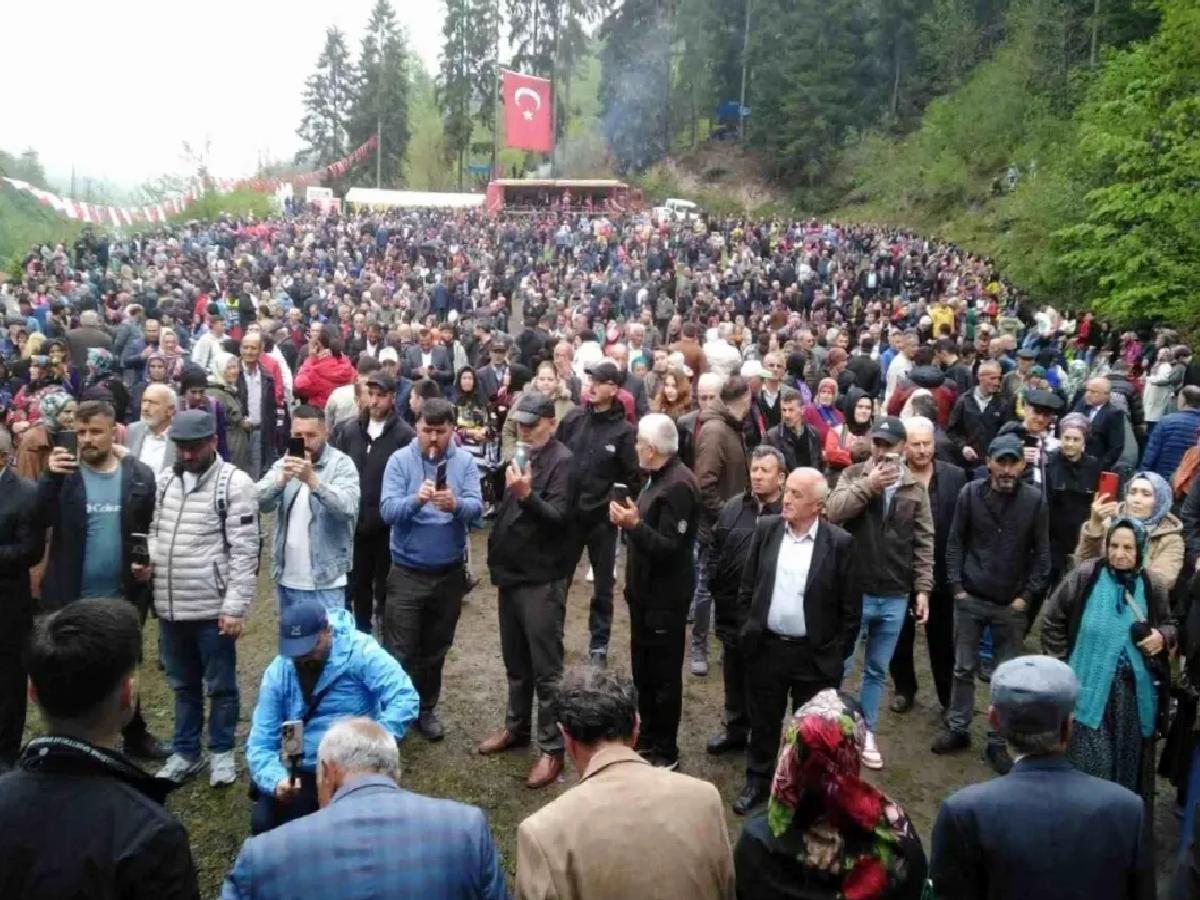 Şalpazarı’nda 30. Hıdırellez Şenliği Yağmura Rağmen Coşkuyla Kutlandı