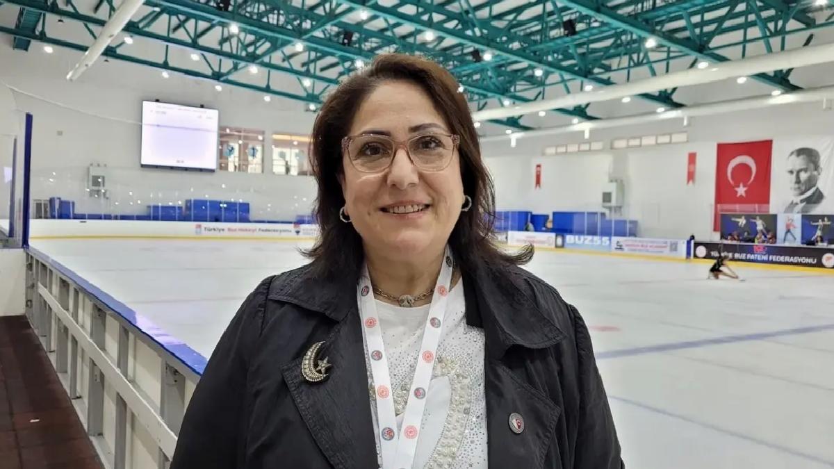 Samsun’da Artistik Buz Pateni Yarışması Başladı