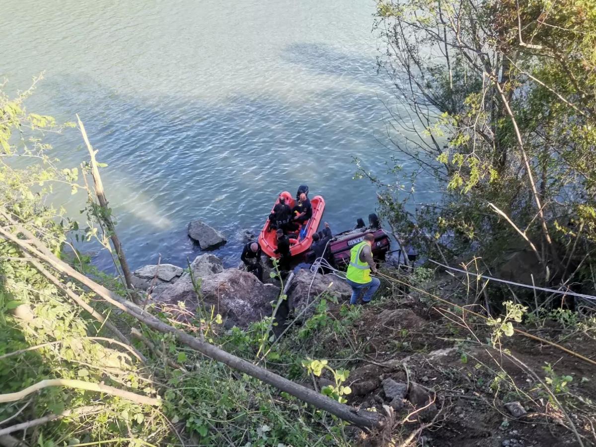 Samsun’da Baraj Gölüne Uçan Araçta Genç Sürücü Hayatını Kaybetti