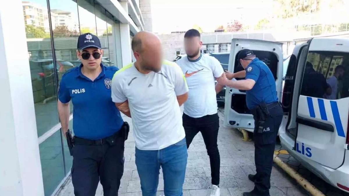 Samsun’da Otomobil Yangını: 2 Tutuklama