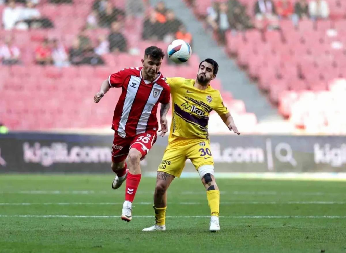 Samsunspor – Eyüpspor: İlk Yarı Sonucu 1-0