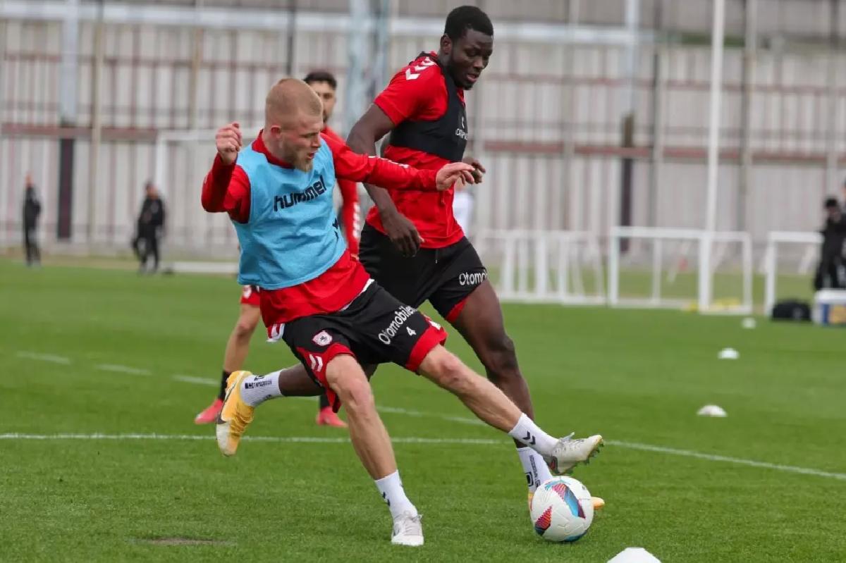Samsunspor, Sivasspor ile Zorlu Maça Hazırlanıyor