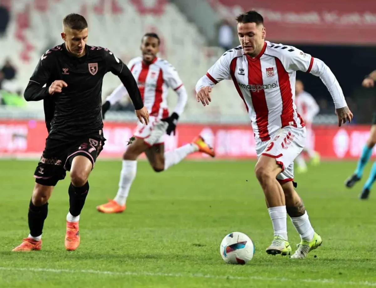 Samsunspor-Sivasspor Maçında VAR Jonas Hansen