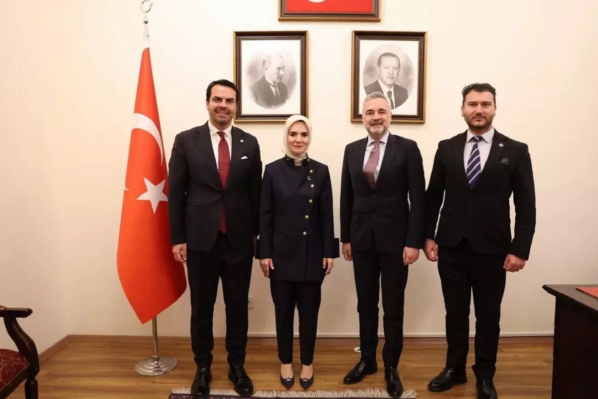 Sarıçam, Bakanları Ziyaret Etti