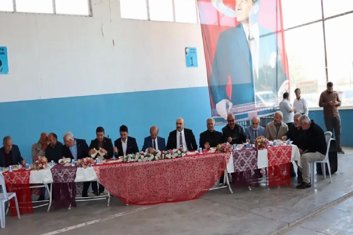 Şarkışla’da Çiftçiler Şükür Duası Düzenledi