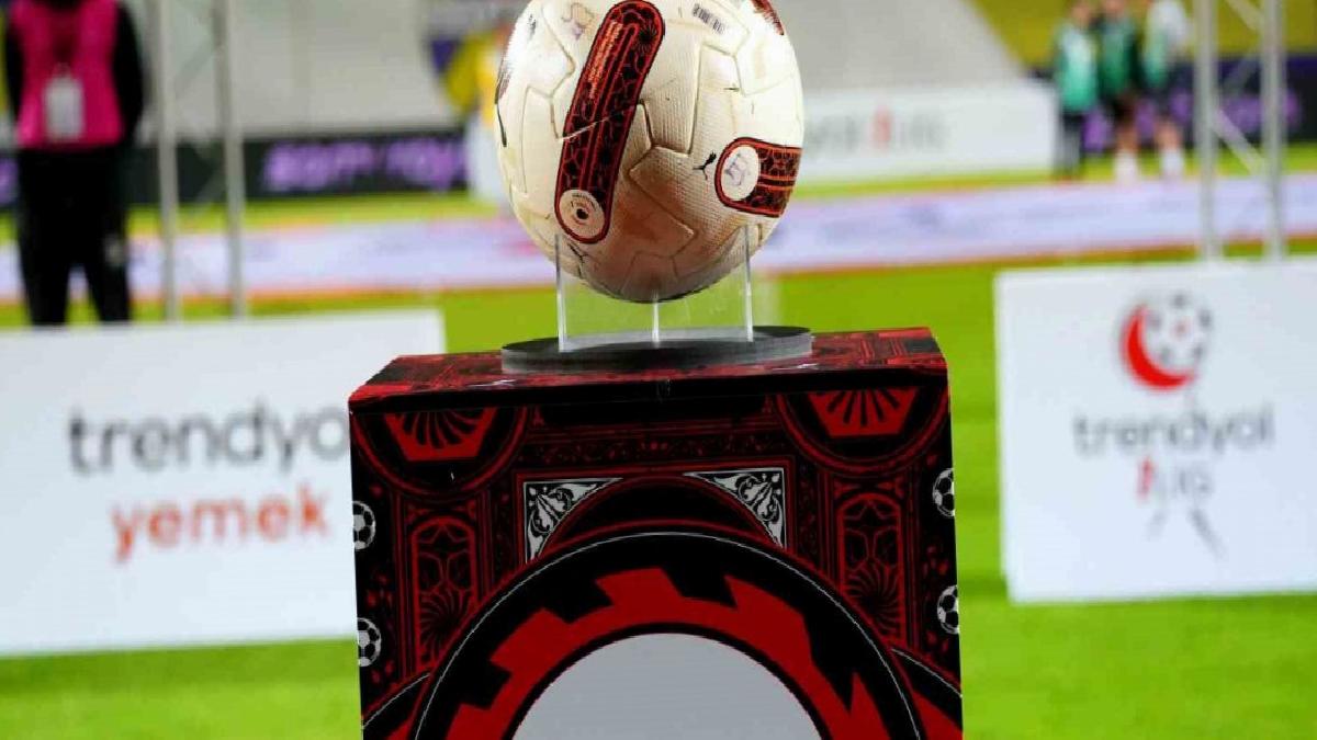 Serik Belediyespor ve Sarıyer, 1. Lig’e yükseldi