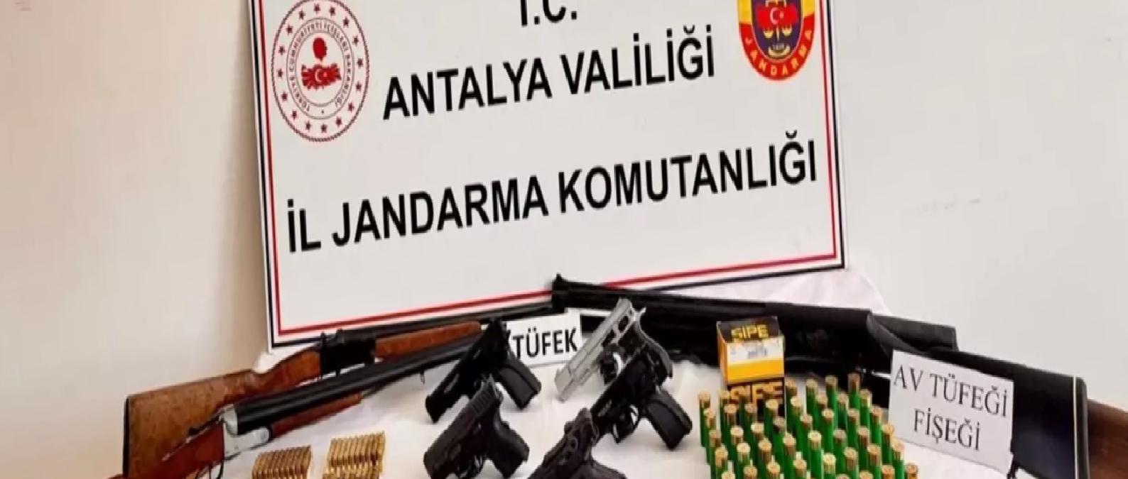 Serik’te Ruhsatsız Silah Operasyonu