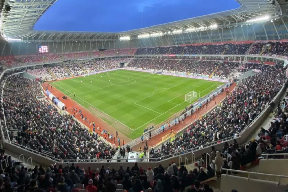 Şike yaptılar diyerek Süper Lig ekibini savcılığa şikayet etti