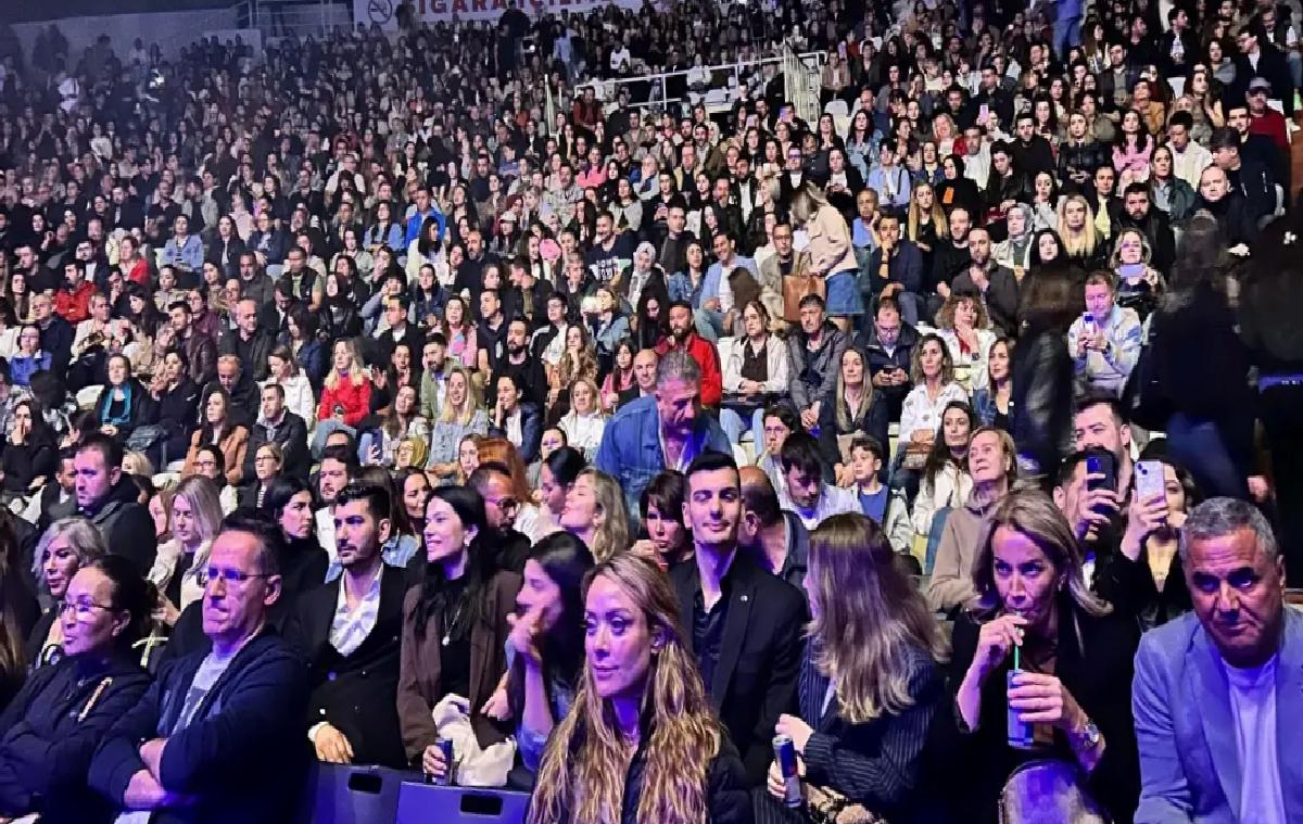 Sıla Antalya’da Coştu