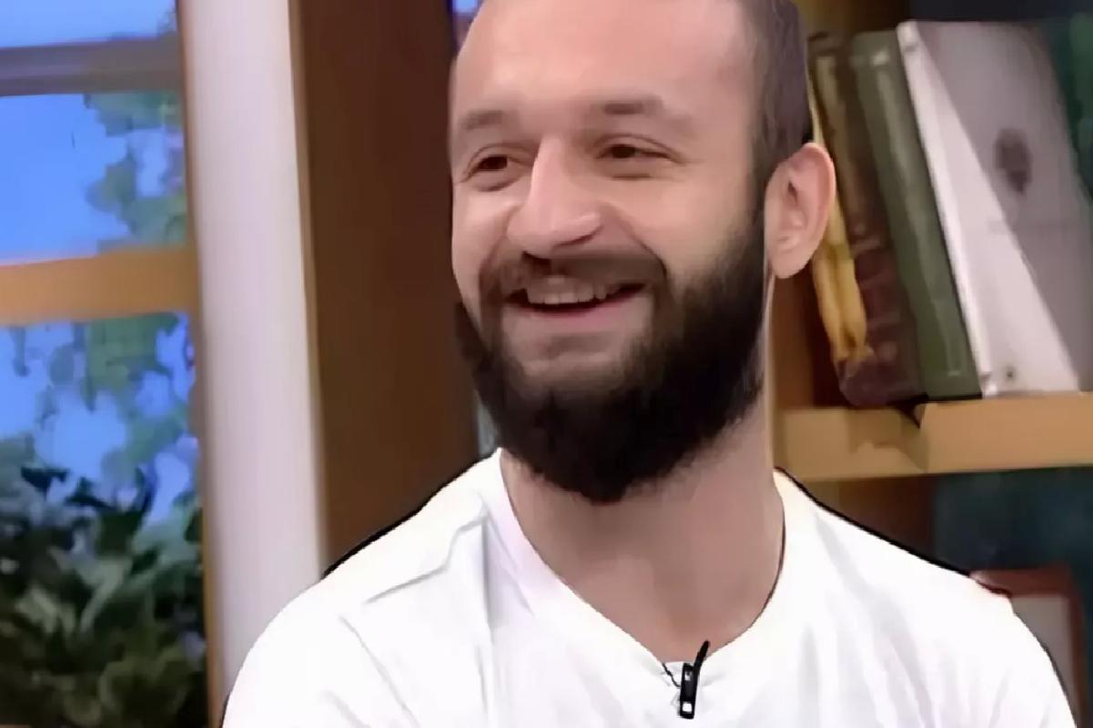 Sırrı Süreyya Önder paylaşımıyla tepki toplayan Aykut Elmas sosyal medya hesabını kapattı
