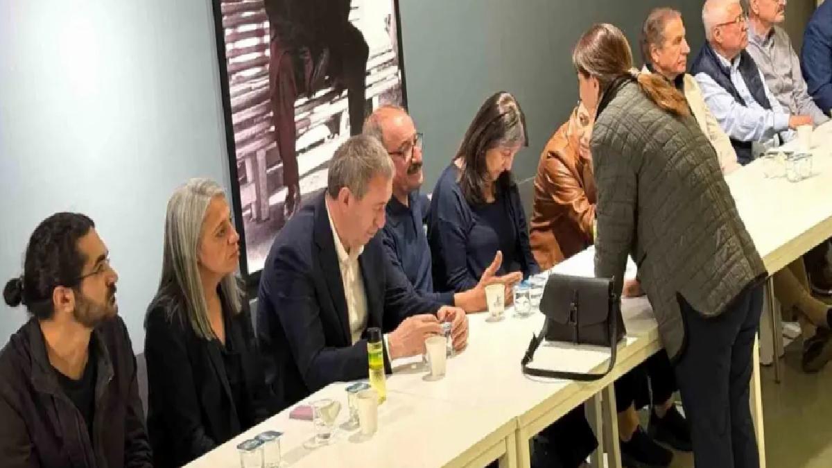 Sırrı Süreyya Önder’in Taziyesi Kabul Ediliyor