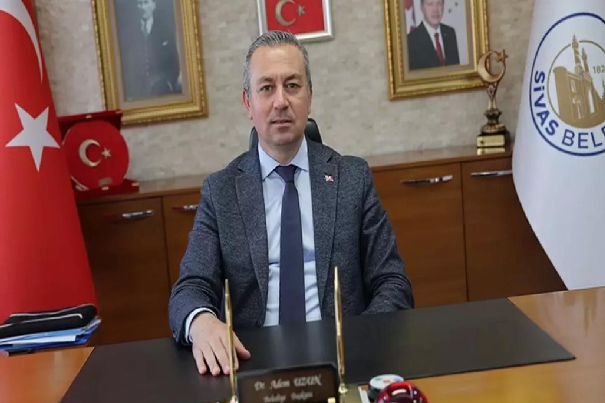 Sivas Belediye Başkanı Uzun’dan 19 Mayıs Atatürk’ü Anma, Gençlik ve Spor Bayramı mesajı
