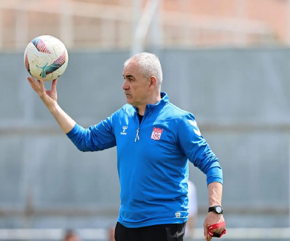 Sivasspor Kritik Maç İçin Hazırlanıyor
