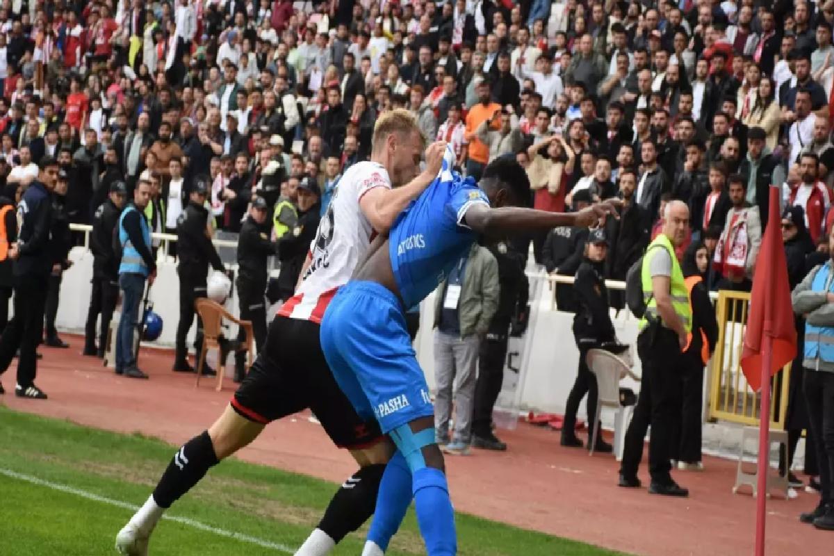 Sivasspor ve Bodrum FK 0-0 Beraber Kaldı