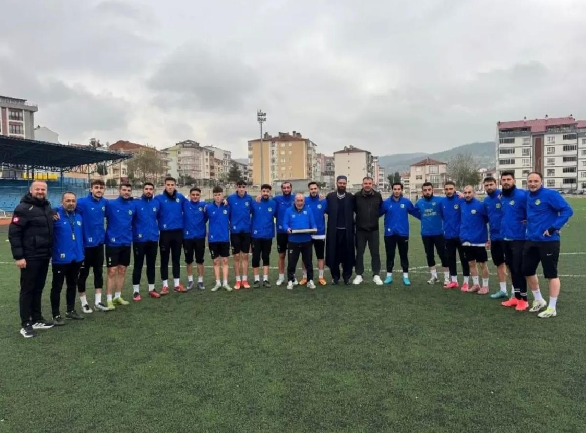 Söğütspor’dan Oyunculara Motivasyon Desteği