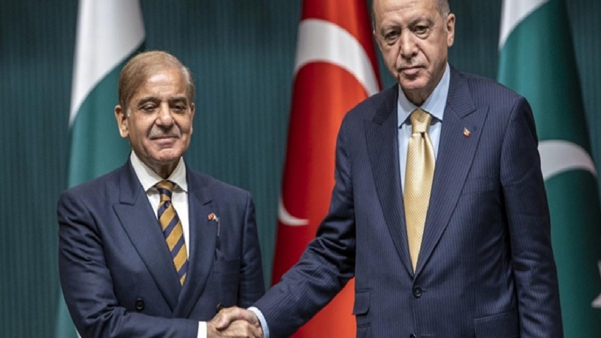 SON DAKİKA! Cumhurbaşkanı Erdoğan Pakistan Başbakanı ile görüştü