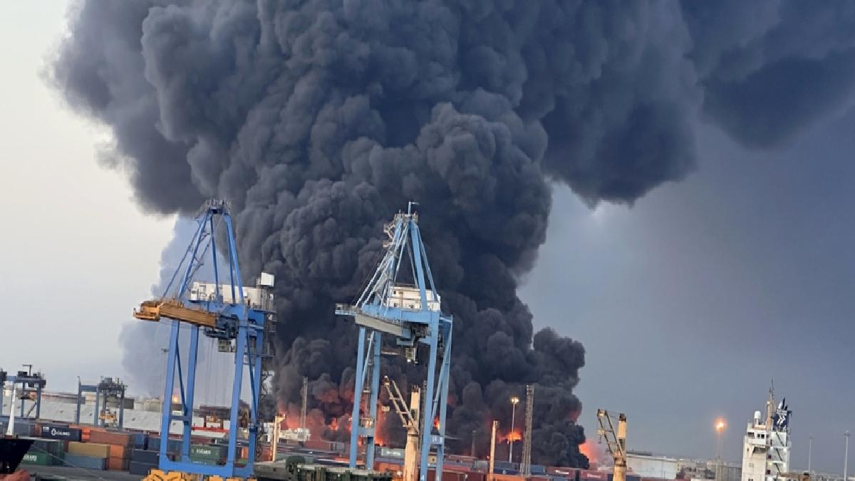 Sudan’da patlama ve yangınlar meydana geldi