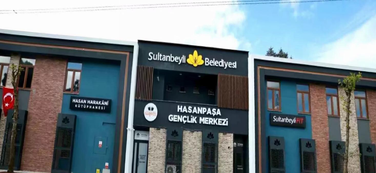 Sultanbeyli’de Yeni Gençlik Merkezi Hizmete Açıldı