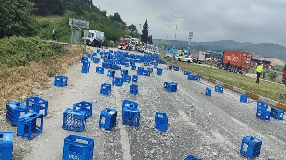 Susurluk’ta Tır Kazası, Trafik Aksadı