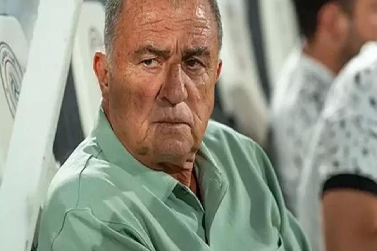Takımı 2-0 geriye düşen Fatih Terim kulübede çıldırdı