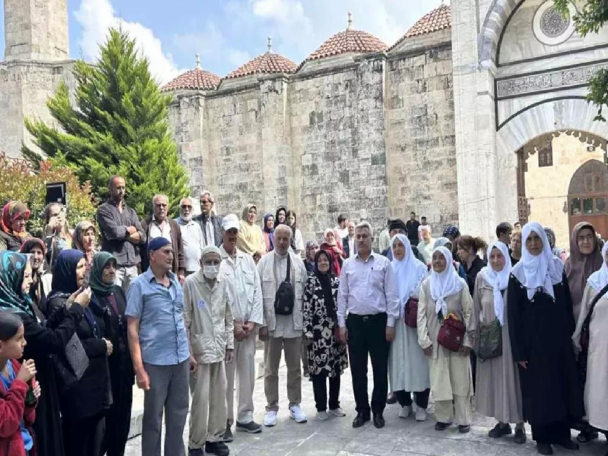 Tarsus’ta İlk Hac Kafilesi Uğurlandı