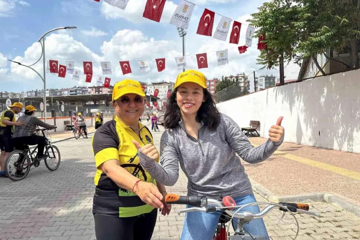 Tarsus’ta Kadınlara Bisiklet Eğitimi