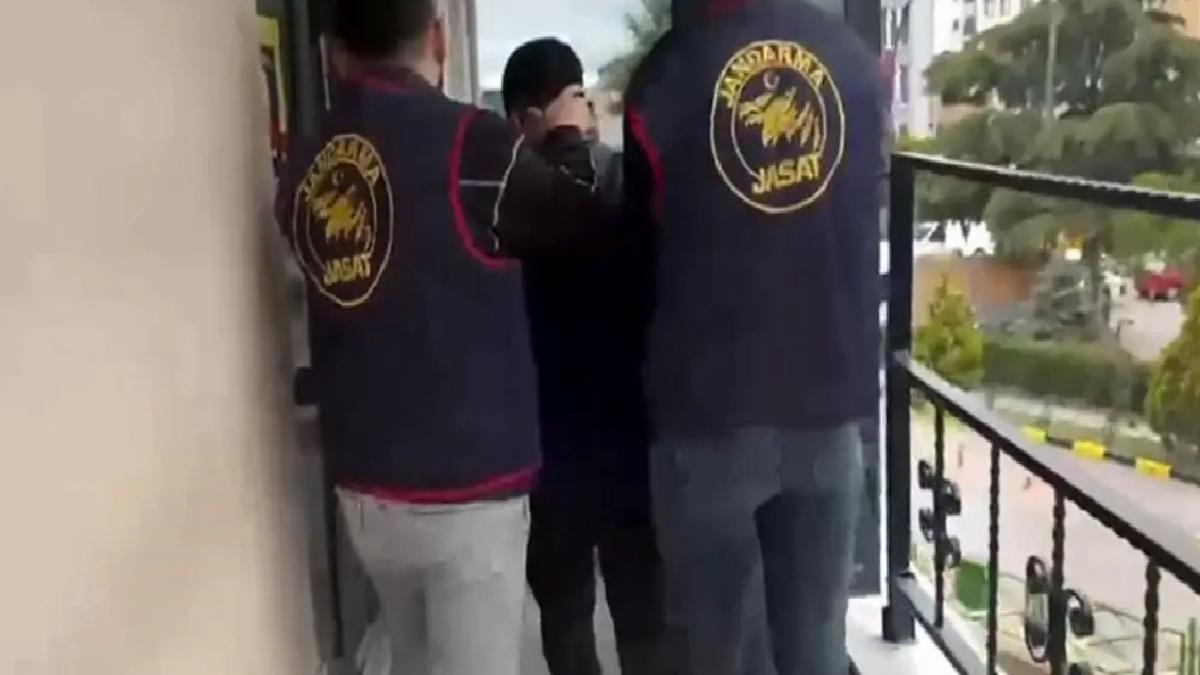 Tekirdağ’da 2 Aranan Şahıs Yakalandı
