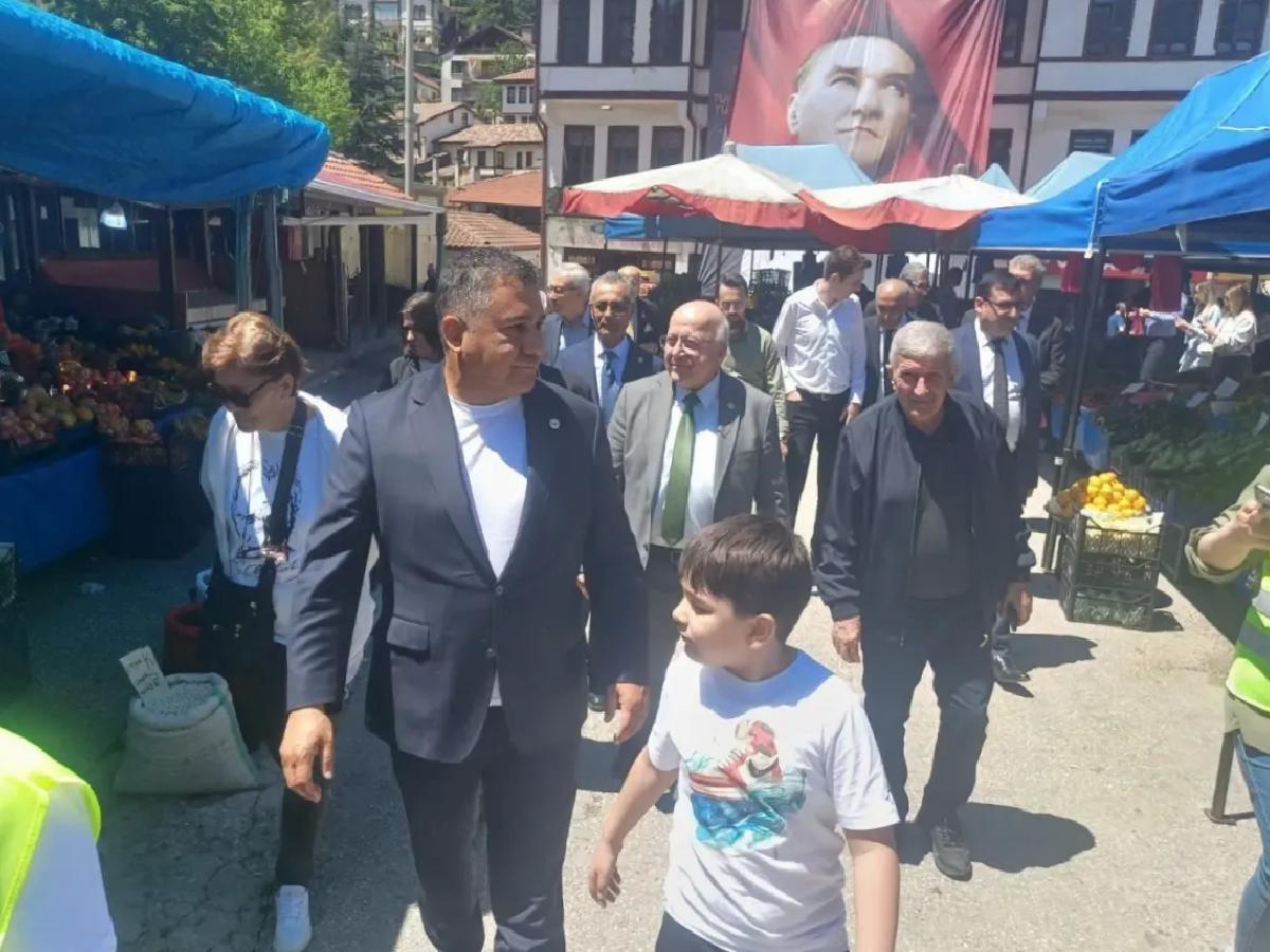 Teoman Mutlu Bolu’da Vatandaşlarla Buluştu