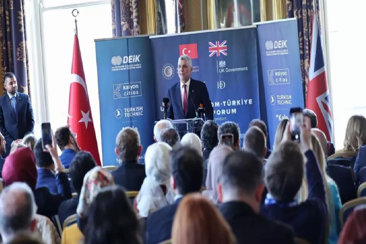Ticaret Bakanı Bolat Londra’da İş Forumuna Katıldı