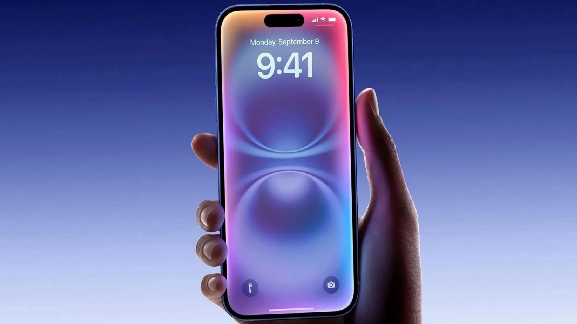 Tim Cook: “Yeni Siri’nin geliştirilmesinde önemli ilerleme kaydettik”