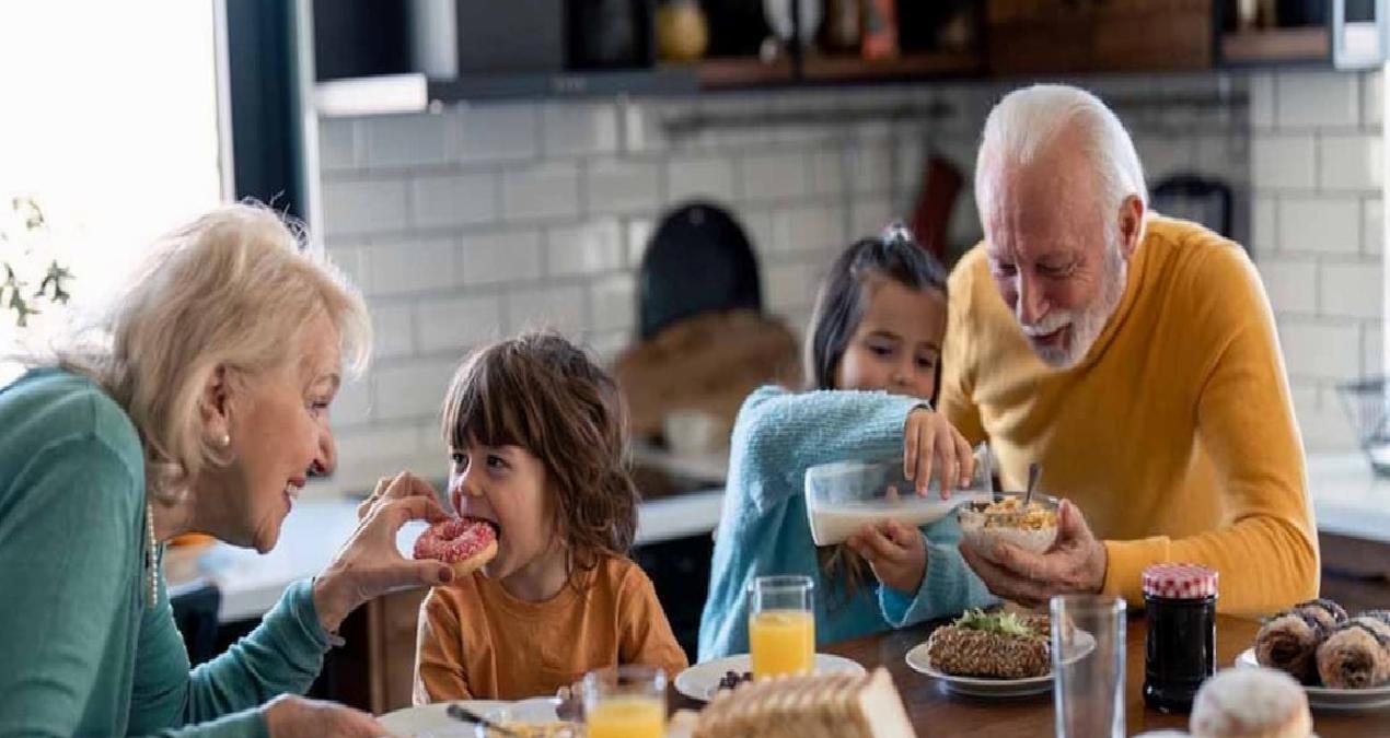 Torunları üzerinde en derin etkiyi bırakan aile büyüğü belli oldu: Dede mi, anneanne mi yoksa babaanne mi?