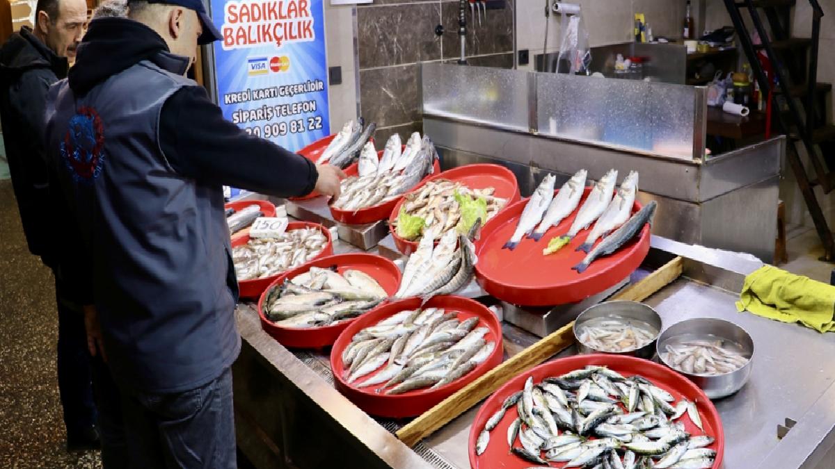 Trabzon’da balıkçı tezgahlarında çeşit bol