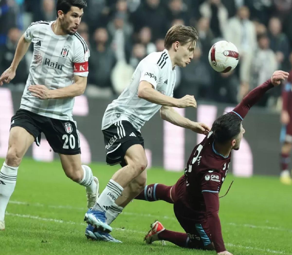 Trabzon’da Başarılı Gazetecilere Ödül