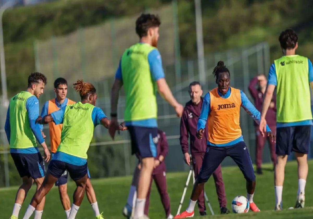 Trabzonspor, Galatasaray Maçına Hazırlık Başlattı